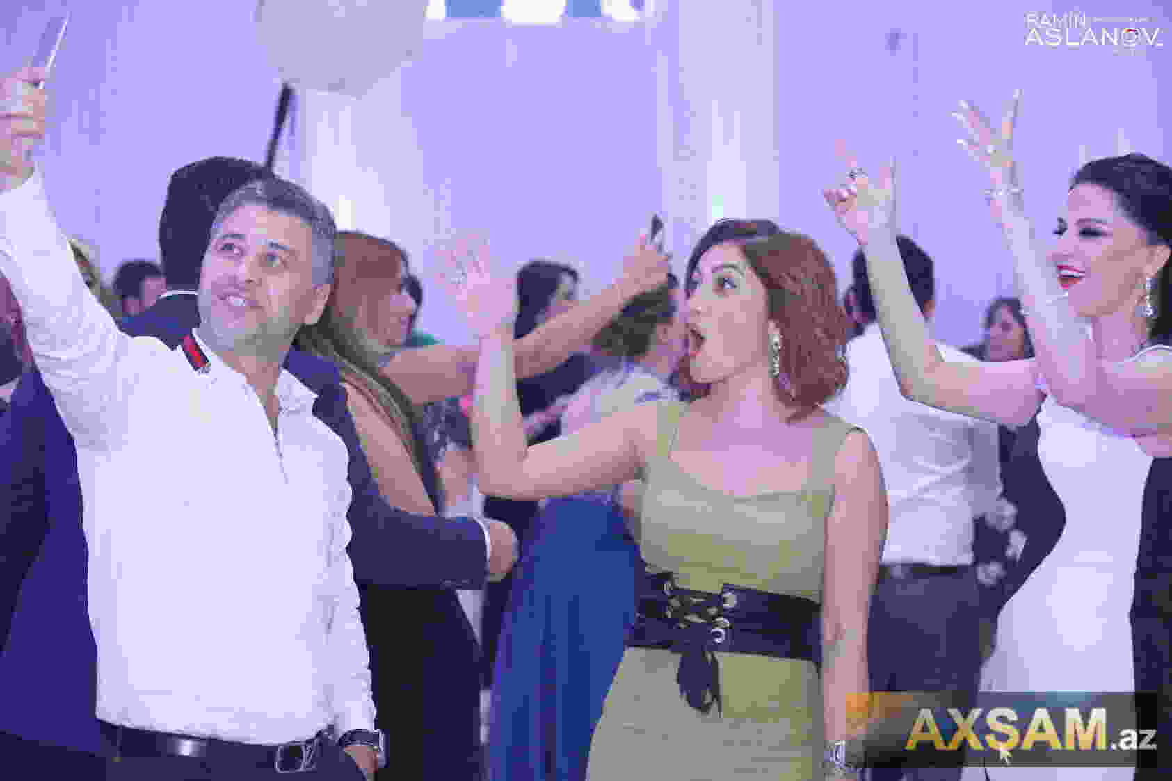 Pərviz  ikinci dəfə toy etdi -   FOTOLAR